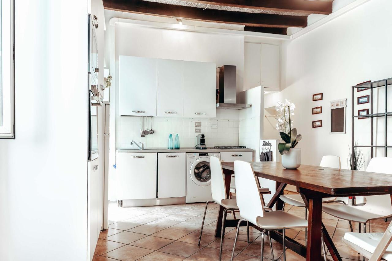 Joivy Fabulous Flat In Central Milan Exterior photo